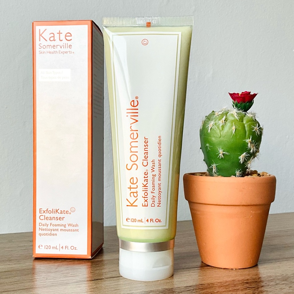 Kate Somerville ExfoliKate Cleanser Daily Foaming Face Wash (120 ml, Full Size)